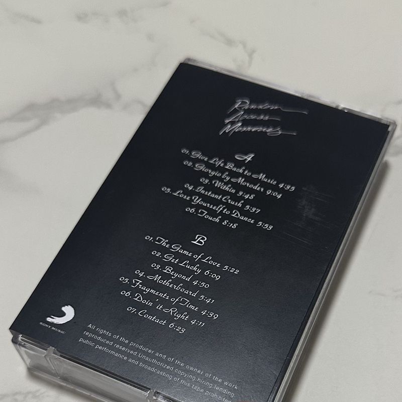 DJ Daft Punk Thomas Bangalter  - đánh giá và giá Car Accessories Tape